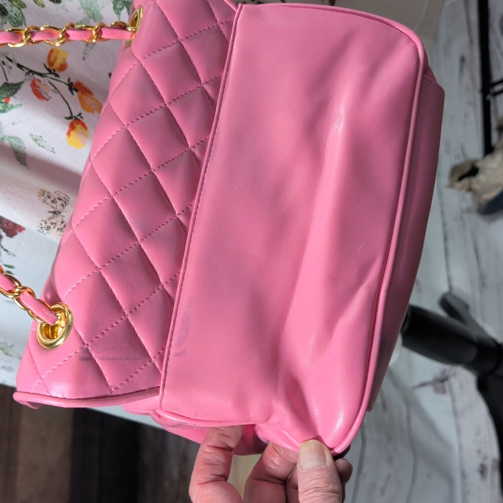 Chic Pink Quilted Shoulder Bag with Chain Strap - Picture 4 of 7